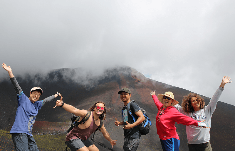 Mt. Fuji Trekking (Hoei Crater)